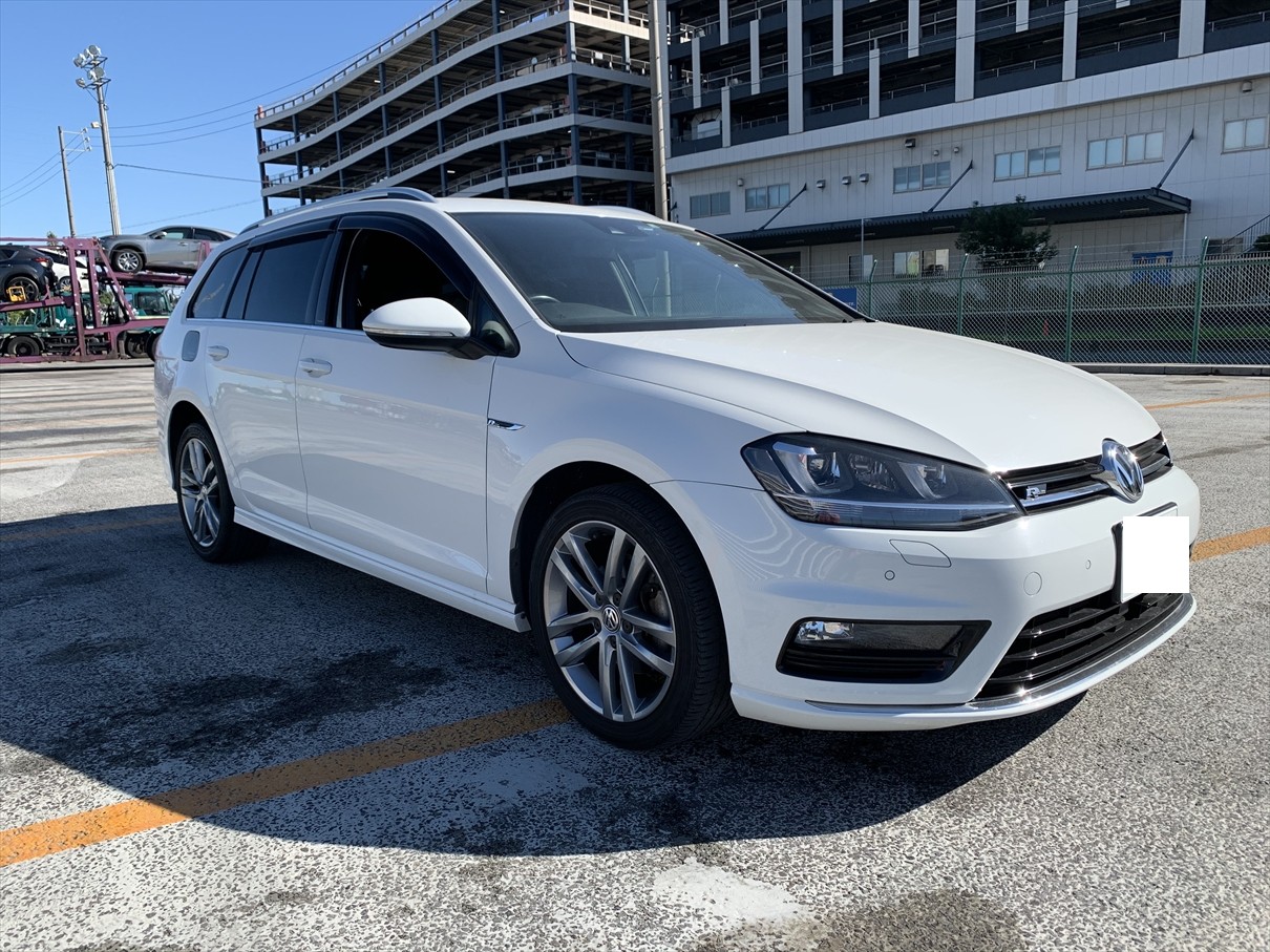 究極の実用車、それがゴルフヴァリアント7。長距離も安全で楽チン。